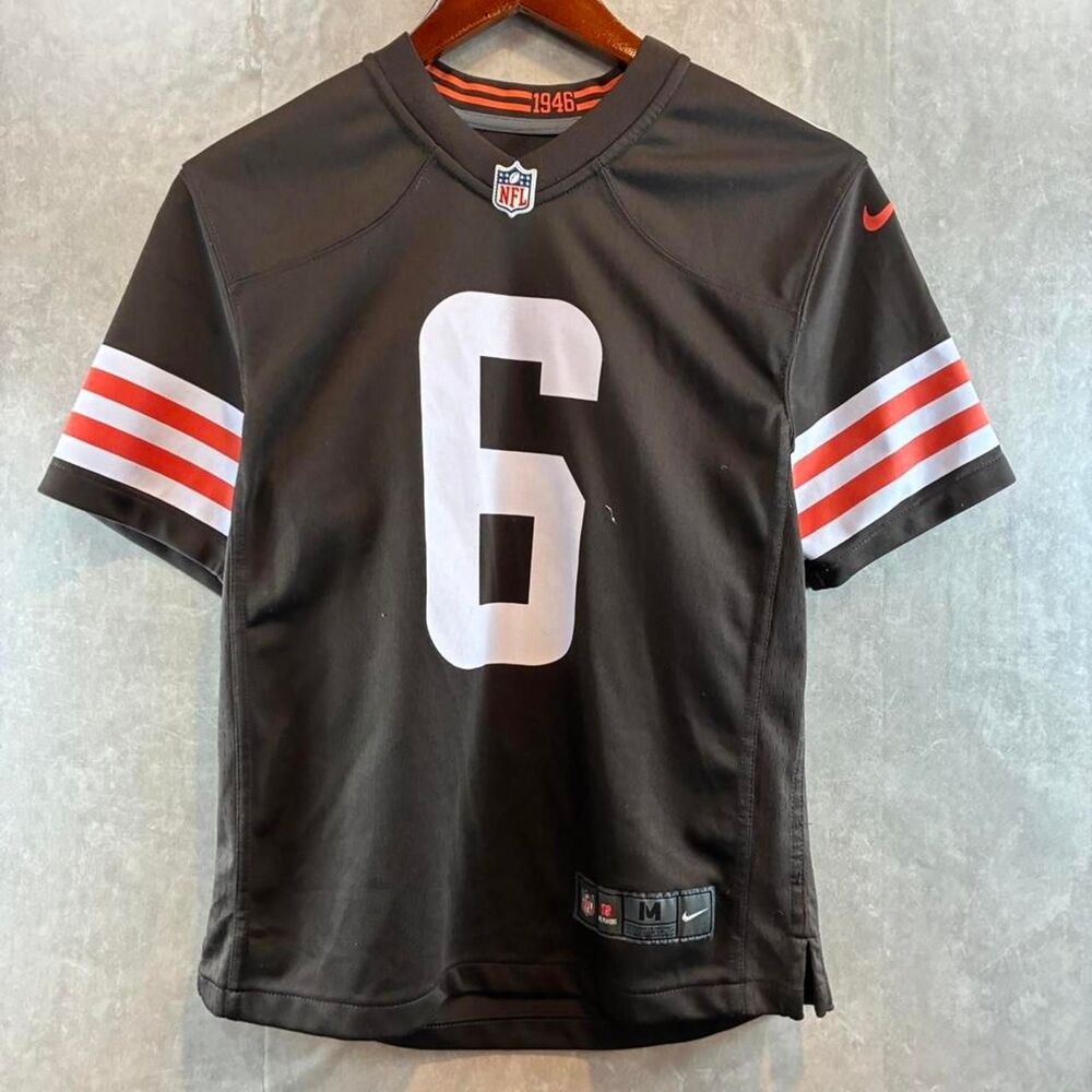 Nike Men's Black and Grey Jersey